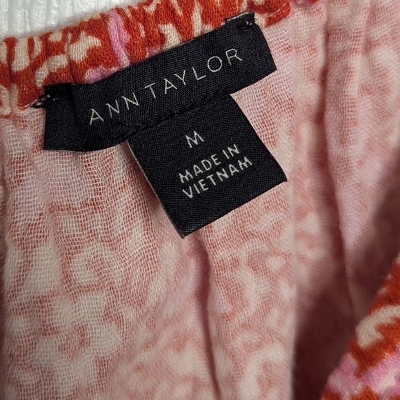 Ann Taylor Womens Top Size Medium Orange Pink Floral Flowers Off Shoulder - Picture 3 of 4